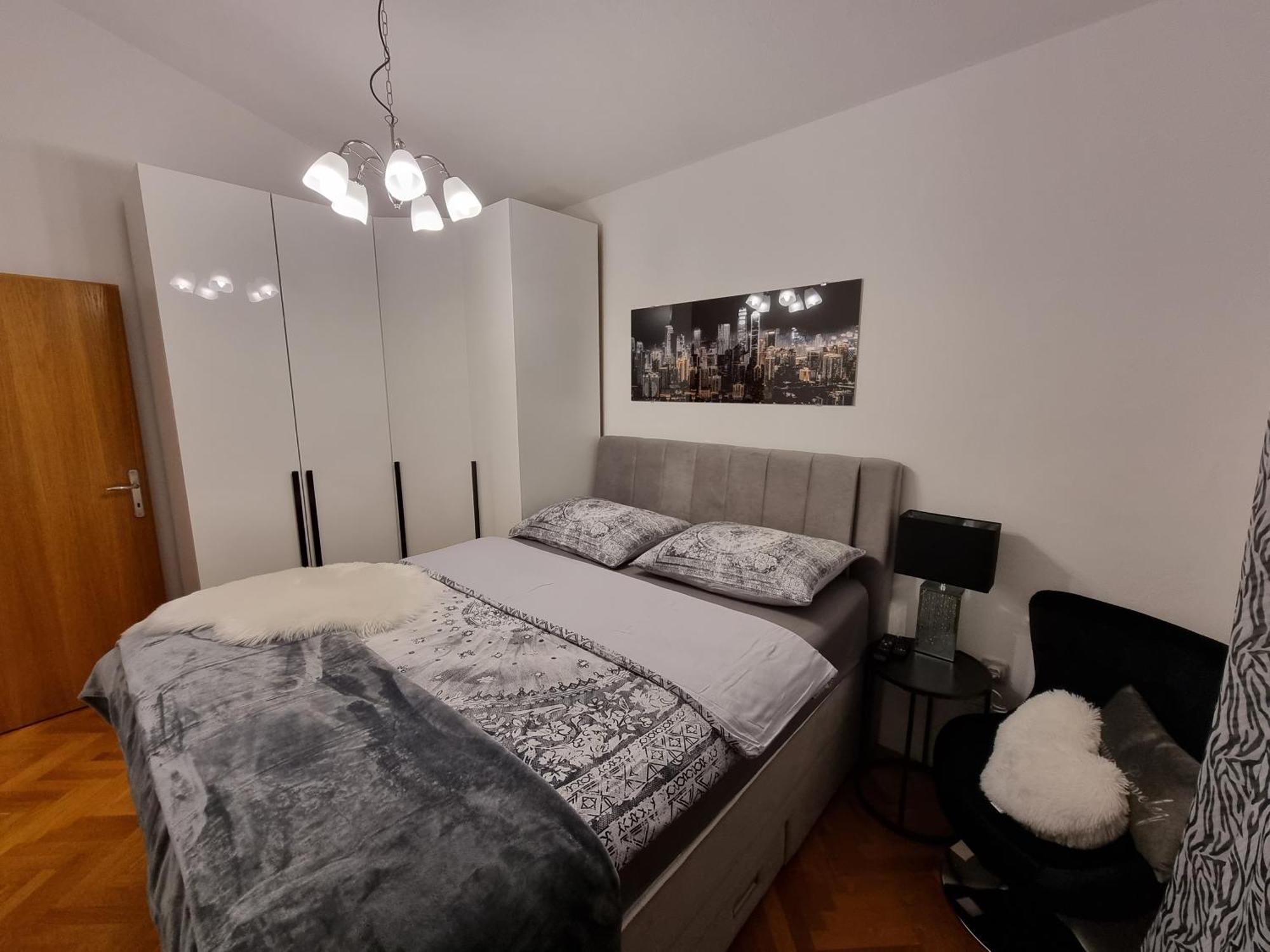 Apartments Villa Sunce Dugi Rat Bilik gambar