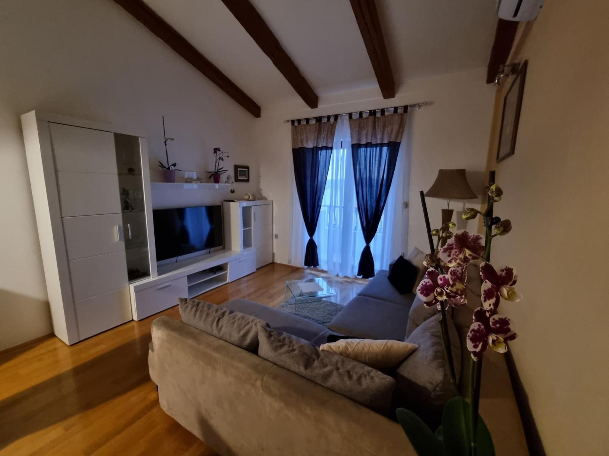 Apartments Villa Sunce Dugi Rat Bilik gambar