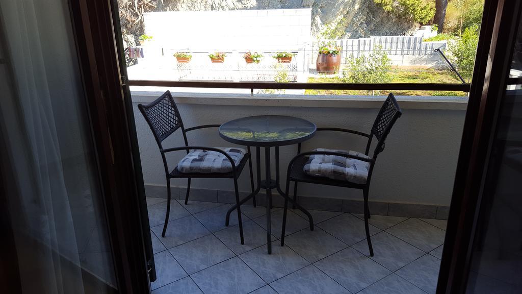 Apartments Villa Sunce Dugi Rat Luaran gambar