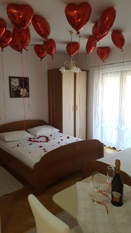 Apartments Villa Sunce Dugi Rat Luaran gambar
